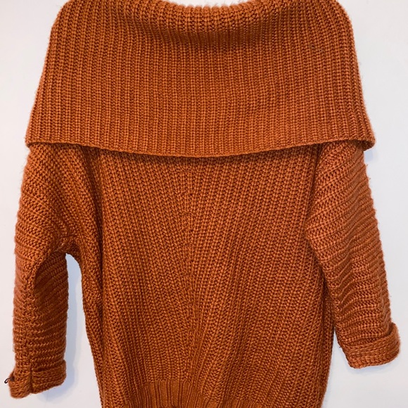 Chunky Umgee Sweater - Picture 1 of 2